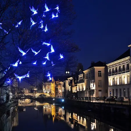 With A View Couette-café Gand