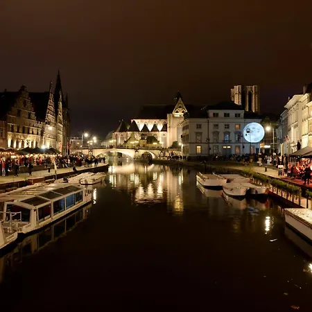 Couette-café With A View 4*