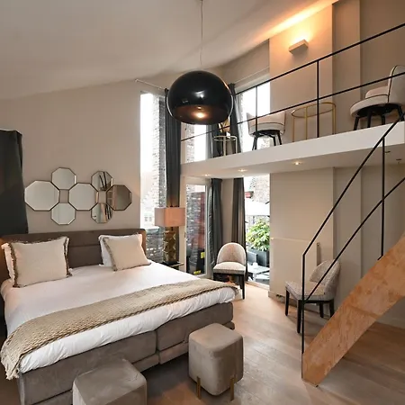 Bed & Breakfast With A View Gent