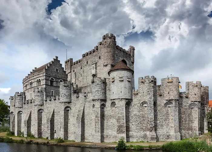 With A View Frühstückspension 4*