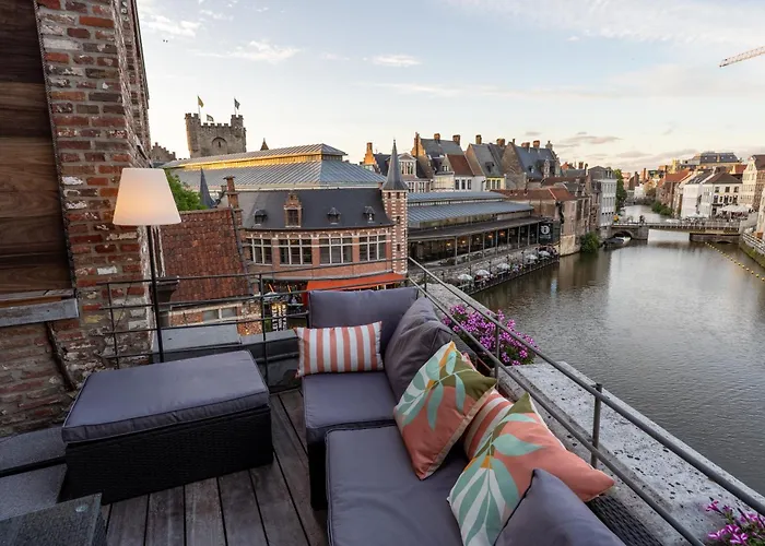 Bed & Breakfast With A View